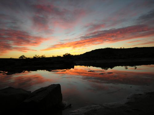 arid_landscape_01.jpg<BR>